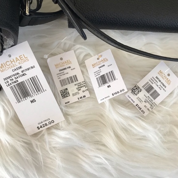 Michael Kors Cassie LG Satchel wallet belt charm - Picture 8 of 8